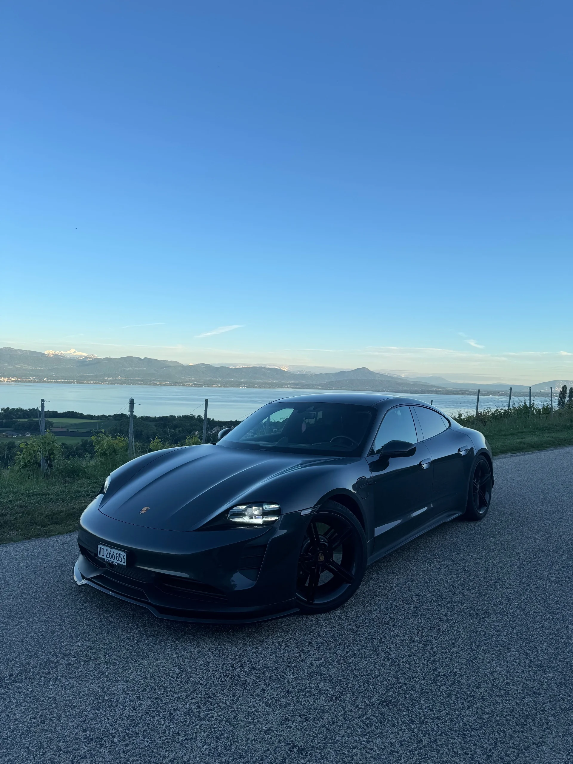 Porsche Taycan 4S+